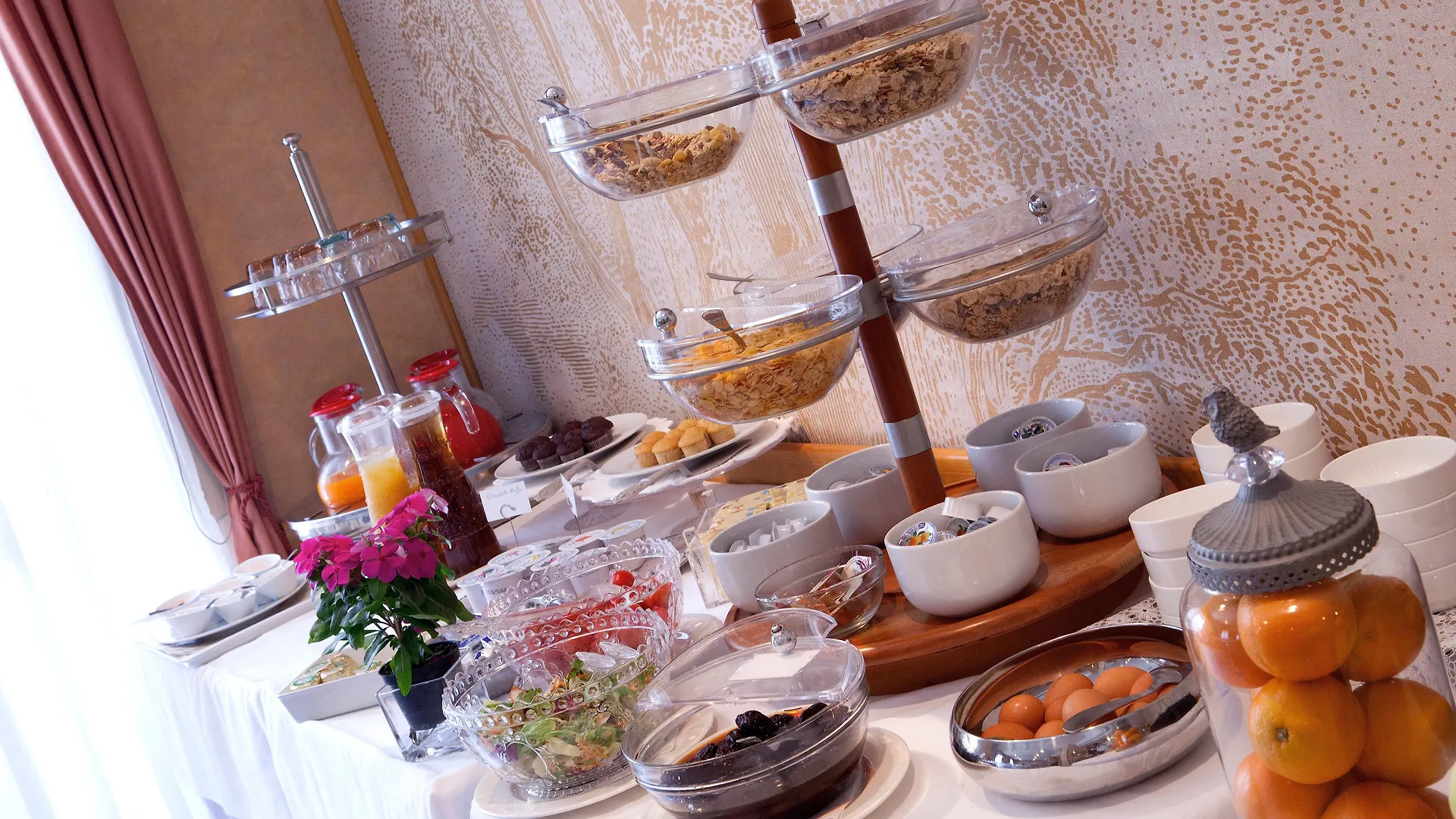 מילאנו Hotel Mennini