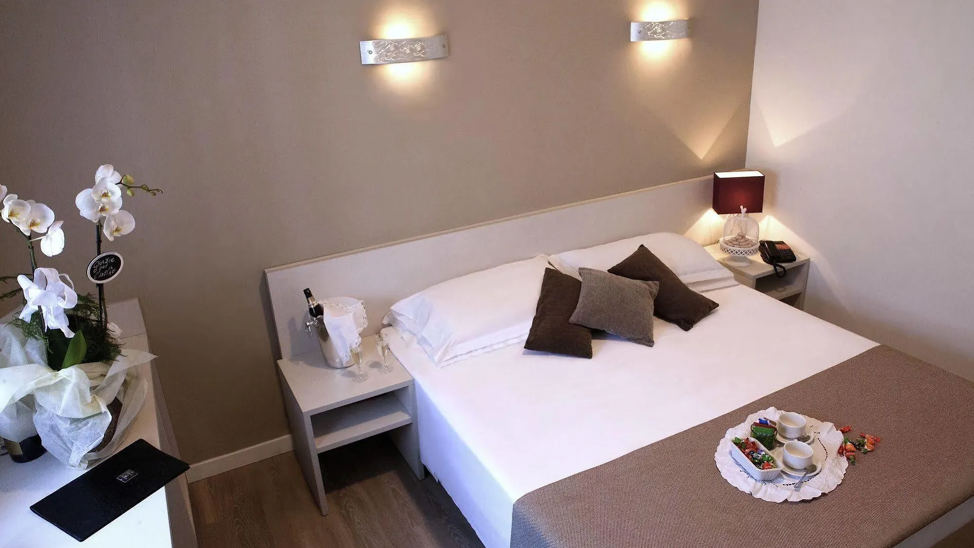 ***  Hotel Mennini Milan Italy