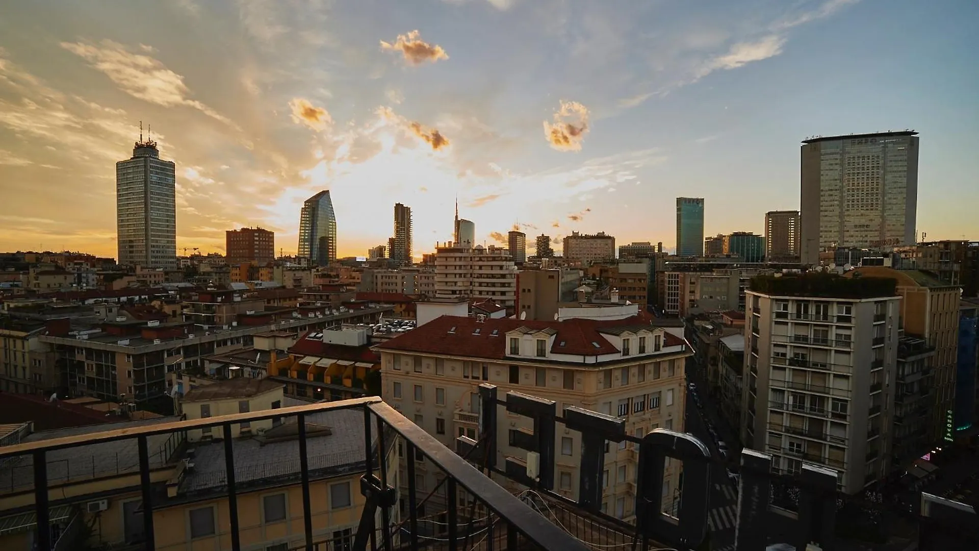 ***  Hotel Mennini Milano İtalya